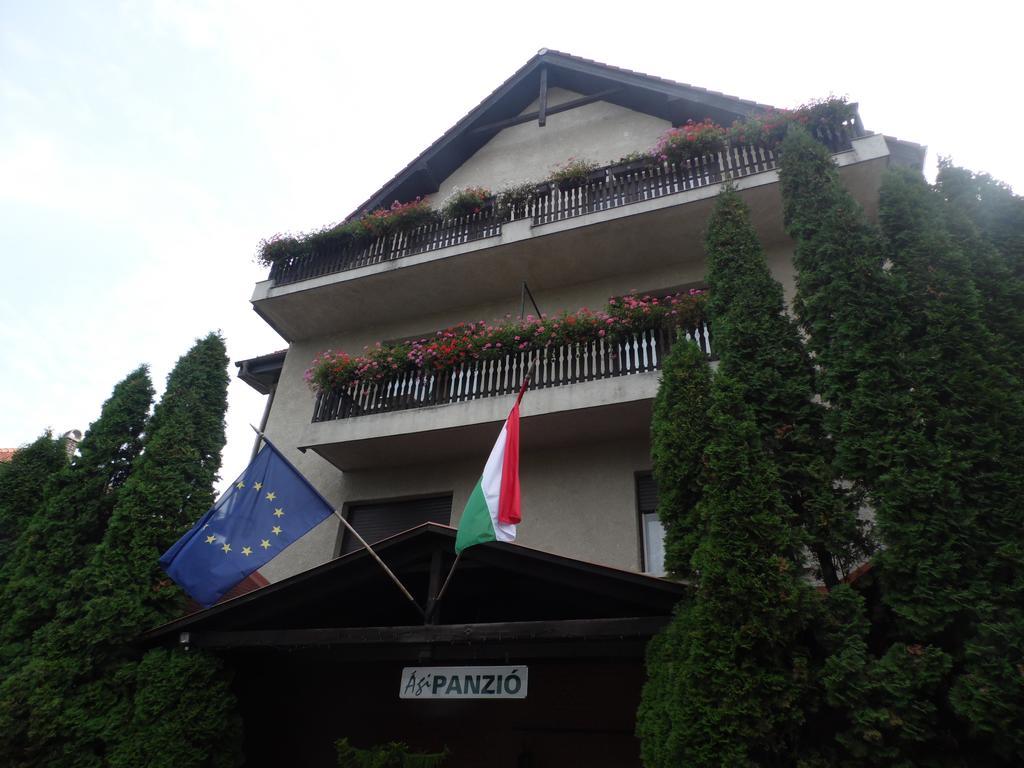 Agi Panzio Obuda Bed & Breakfast Budapest Luaran gambar